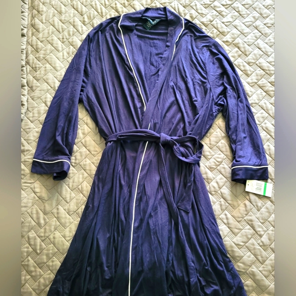 Blue Nautica cotton robe size L, New.